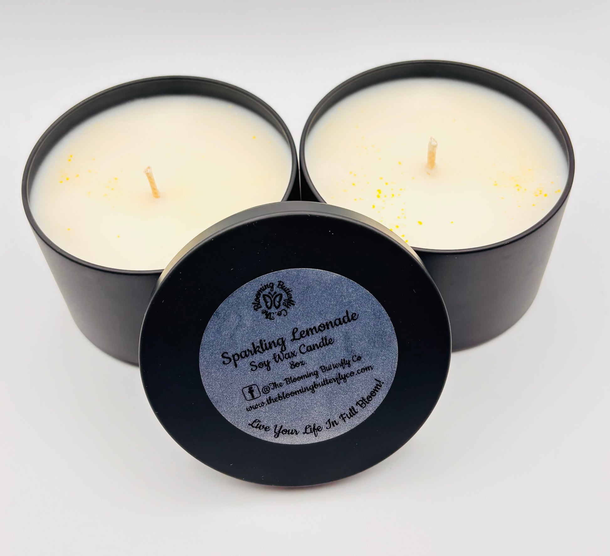 sparkling lemonade candle in 8oz. black tin vessel

